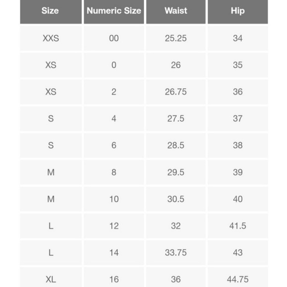 Pink mid-rise destroyed boyfriend cropped jeans - Picture 6 of 7